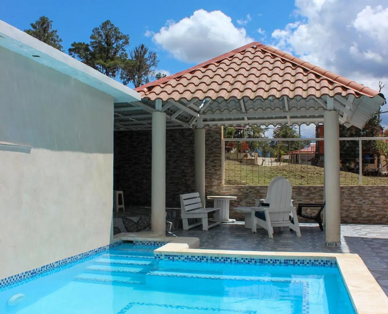Villa Raynell Constanza